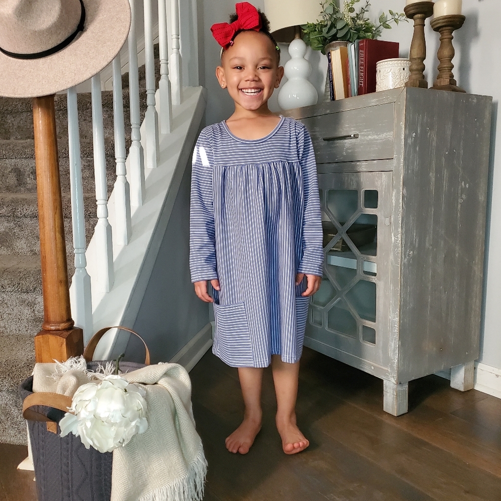 Blue stripe pocket dress